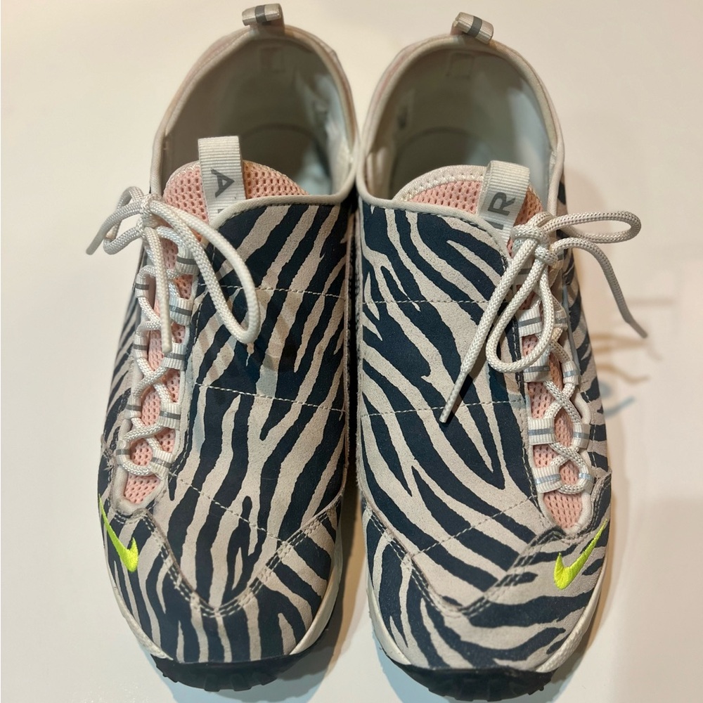 NIKE AIR FOOTSCAPE X OLIVIA KIM (WOMEN’S SIZE 12/MEN’S SIZE 10.5)